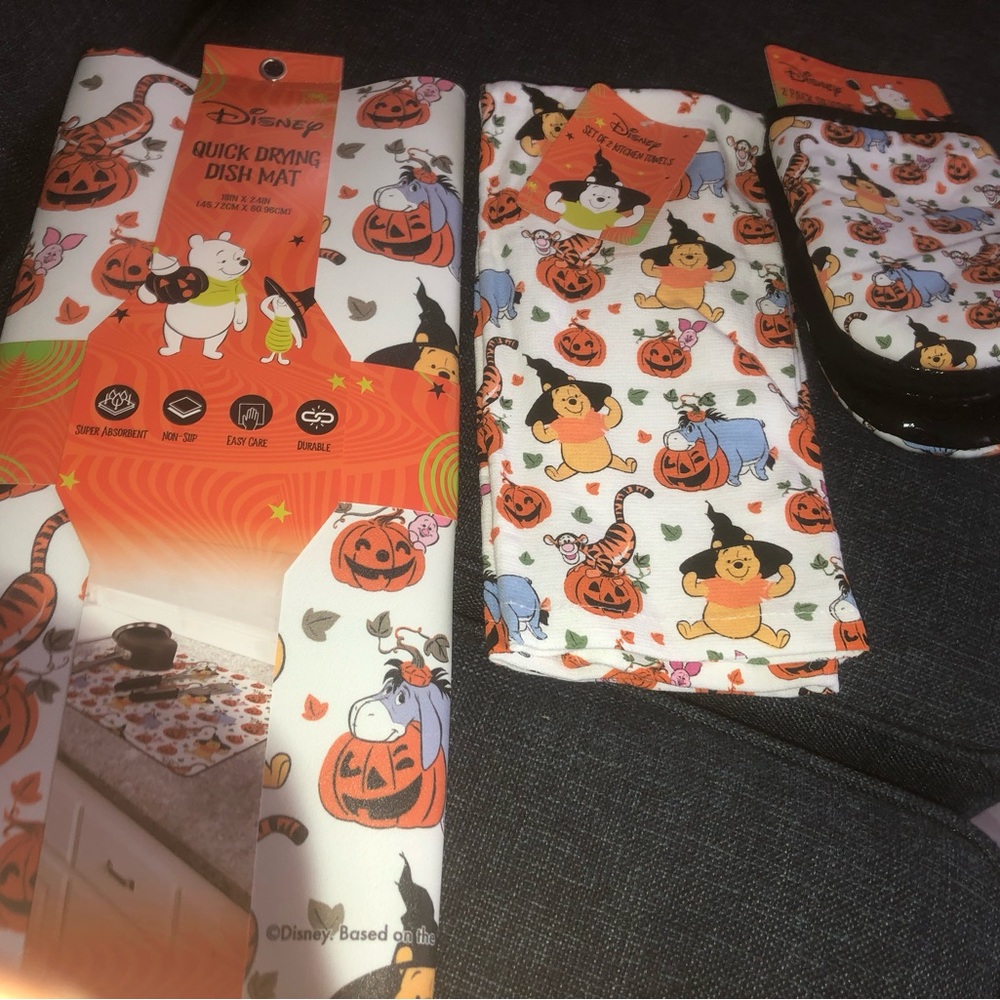 🎃 Winnie the Pooh & friends halloween kitchen set   6 pieces